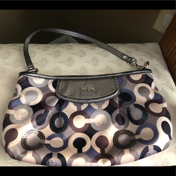 Small coach clutch bag - Picture 1 of 3